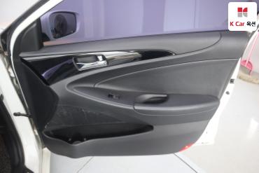 2010 - hyundai sonata