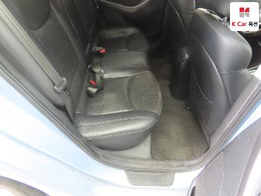 2011 - hyundai avante