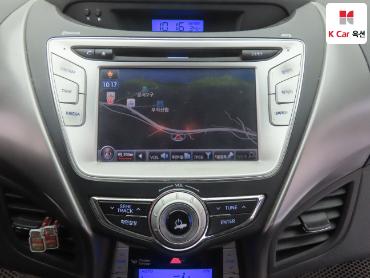 2011 - hyundai avante