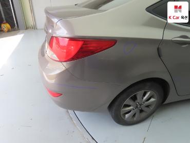 2018 - hyundai accent
