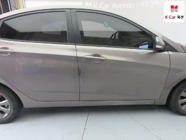 2018 - hyundai accent