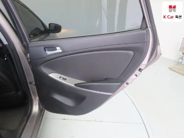 2018 - hyundai accent