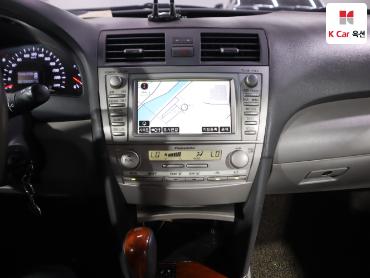 2011 - toyota camry