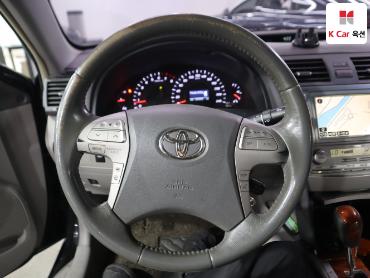 2011 - toyota camry