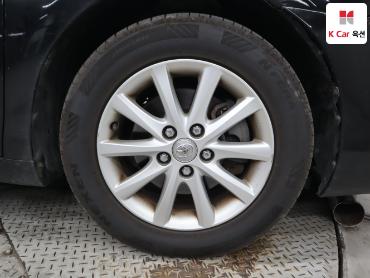 2011 - toyota camry