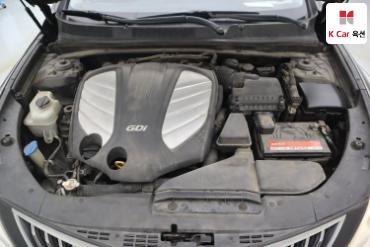 2013 - hyundai grandeur