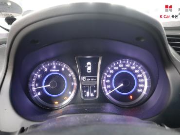 2012 - hyundai grandeur