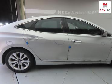 2012 - hyundai grandeur