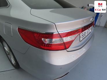 2012 - hyundai grandeur