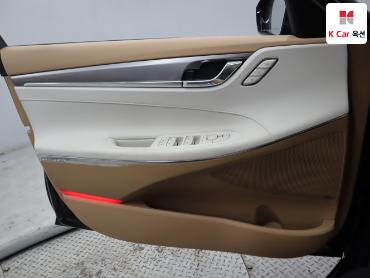 2021 - hyundai grandeur