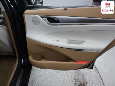 2021 - hyundai grandeur