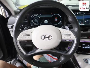 2022 - hyundai grandeur