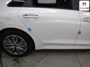 2021 - kia k5