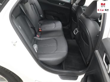 2021 - kia k5