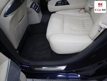 2023 - kia k9