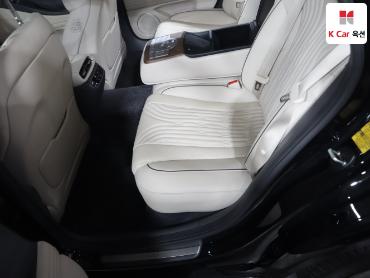 2022 - genesis g80