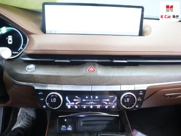 جينيسيس G80 2024 — صورة 12