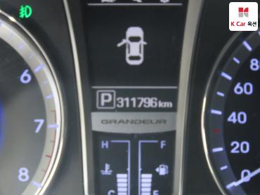 2015 - hyundai grandeur