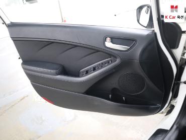 2017 - kia k3