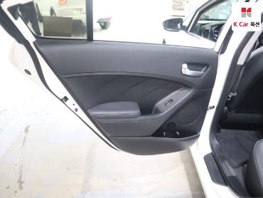 2017 - kia k3
