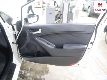 2017 - kia k3