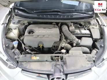2014 - hyundai avante