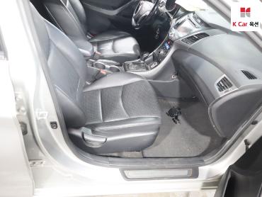 2014 - hyundai avante