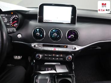 2018 - kia stinger
