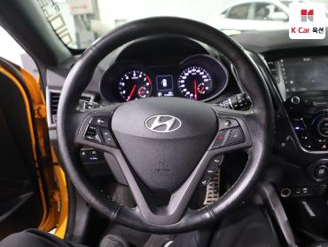 2016 - hyundai veloster