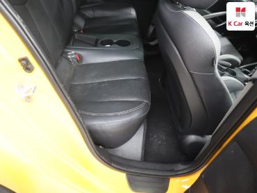 2016 - hyundai veloster