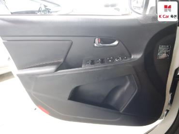 2012 - kia sportage