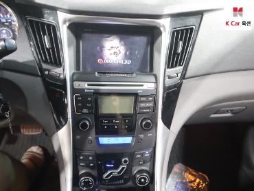2011 - hyundai sonata