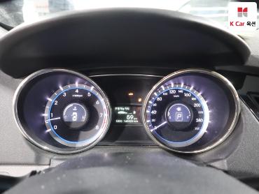 2011 - hyundai sonata