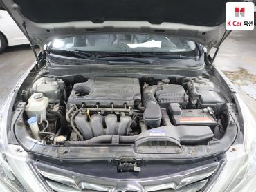 2011 - hyundai sonata