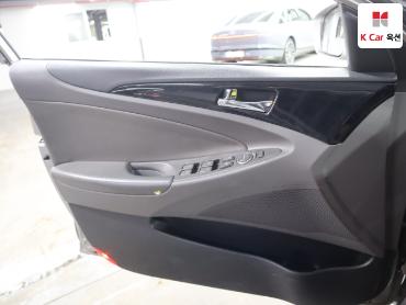 2011 - hyundai sonata