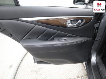 2016 - infiniti q50