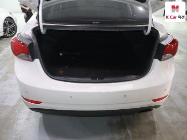 2014 - hyundai avante