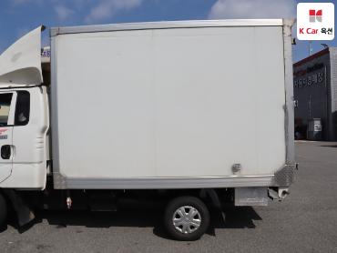 2018 - kia bongo iii