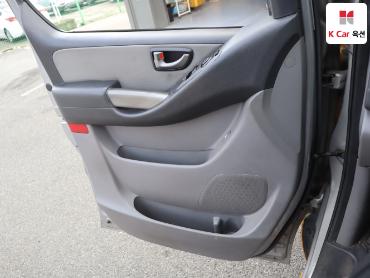 2015 - hyundai grand starex