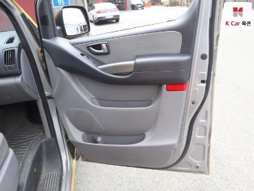 2015 - hyundai grand starex