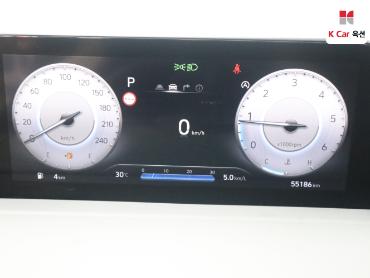 2022 - hyundai staria