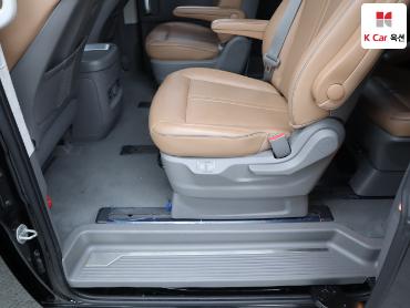 2022 - hyundai staria