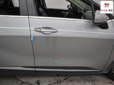 2023 - kia sportage