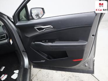 2023 - kia sportage