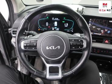 2023 - kia sportage
