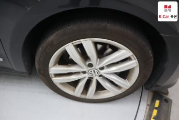 2018 - volkswagen passat