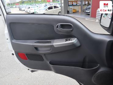 2020 - kia bongo iii