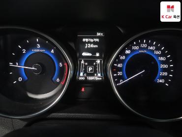 2016 - hyundai i30