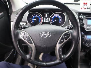 2016 - hyundai i30