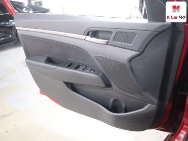 2020 - hyundai avante